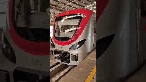 #metro #train #rail #railway #viral #trending #vlog #youtube #dailyvlog #jayveeru