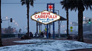 Las Vegas Sees Snow For First Time In A Decade