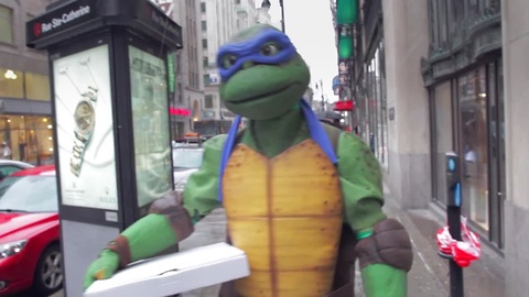 Teenage Mutant Ninja Turtles invade downtown Montreal