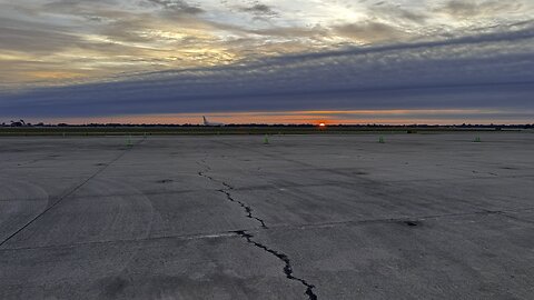 Aviation Spotting at KSEF