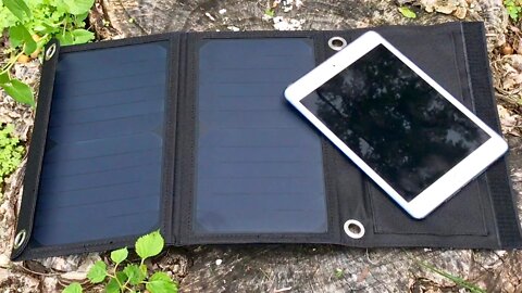 Folding Solar Panel Charger with 2 USB ports by Edal test and giveaway