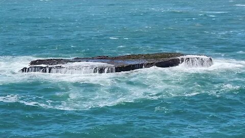 Davenport beaches in the wind: 15 minutes Meditation music: Panther Beach, CA