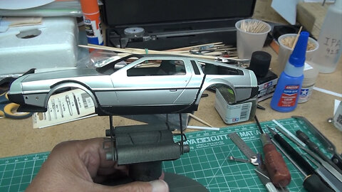Back to the Future 01 and 03 DeLorean Build Part 06