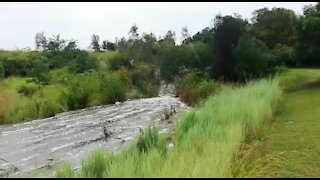 Rain causes flash flooding in Johannesburg (cCG)