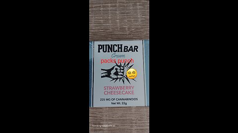 Punch bar edible Strawberry cheese cake review