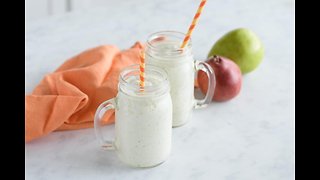 Pear and Coconut Smoothie