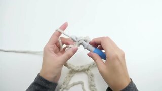 How to Crochet a Blanket Step-by-Step