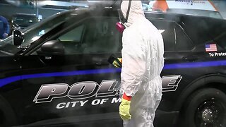 Local business volunteers to deep-clean Mequon police cars for free