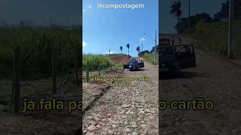 Não dá para saber o que a outra pessoa pensa, apenas viva!