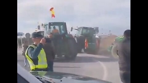 Spanische Bauern lassen sich nicht vom protestieren abhalten