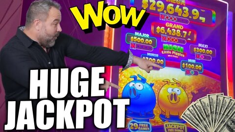 WOW 29 FREE GAMES on HIGH LIMIT RICH LITTLE PIGGIES Slot Machine! HUGE JACKPOT HANDPAY