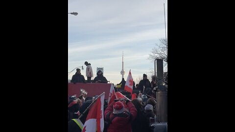 Toronto Freedom Protest with the trucker convoy heading to Ottawa! 🇨🇦🚛