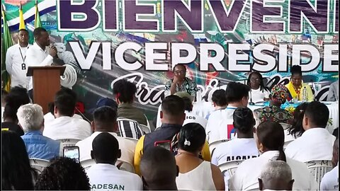 🎥Vice Francia Márquez, entrego alivios humanitarios en Docordó, Litoral del San Juan, Chocó 👇👇