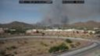 Aquila Fire sparks NE of Carefree Highway