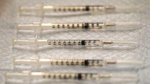 Michigan struggling to increase COVID-19 vaccination rates as cases increase
