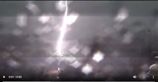 Lightning bolt kills two near the White House