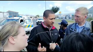 South Africa - Cape Town - Law enforcement ride along with JP Smith ( Video) (YVL)