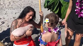 Girl who survived brain cancer meets Moana in Boca Raton