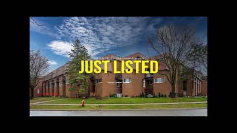 2 Bed+Den Townhouse For Sale In Mississauga | 1395 Williamsport Dr Mississauga