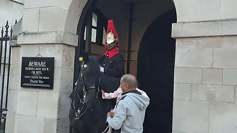 Police keep and eye on him #horseguardsparade