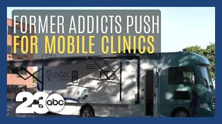 Recovering addicts push for mobile clinics