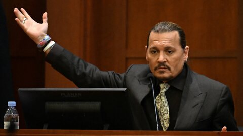 Johnny Depp Being Hilarious in Court!