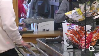 School districts struggling with growing school lunch debt