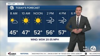 Metro Detroit Forecast: Wind Advisory from 10am until 8pm today