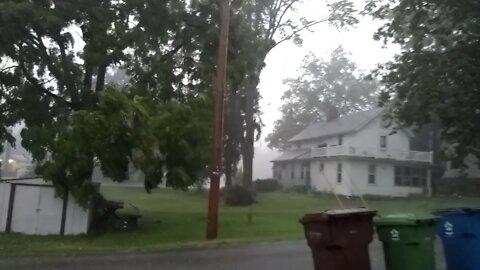 Heavy Rain Moving Into Canal Fulton Aug 13 2021