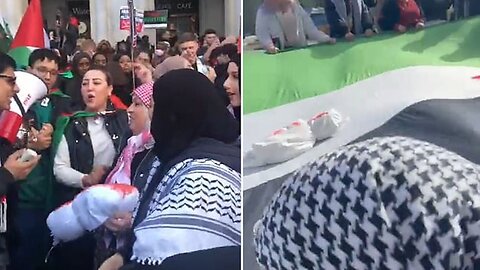 Extremists In London Carry Effigies Of Dead Babies And Call For 'The Intifada'