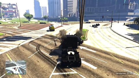 GTA V Urban Survival Training: When the guy in a Godmode car thought I was playing WITH him