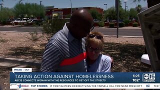 Former homeless vet helps woman in crisis get off the streets