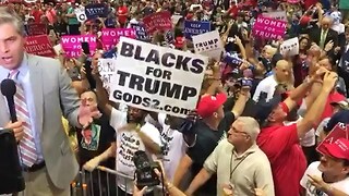 CNN hack Jim Acosta heckled at Trump rally in Tampa