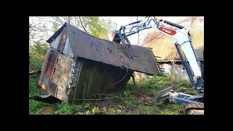 Abandoned Log Barn Demolition & Salvage-Bobcat e42 R series, Southern Illinois adventure Part 1of 2.