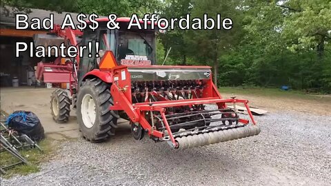 FINALLY!!! Planting Soybean food plots, Illinois, with Branson tractor & TAR RIVER drill planter!