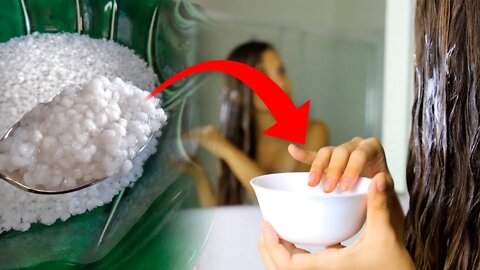 This Flour Can Straighten Your Hair Naturally (Cheap Method)