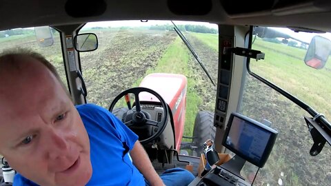 Farm Fieldwork in Minnesota