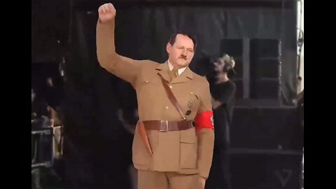 Hitler Returns !