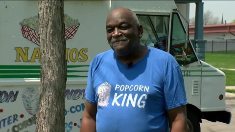 Snak-Bak Food Truck owner reminisces on 40 years of snacks