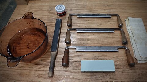 Freehand Sharpen a Drawknife