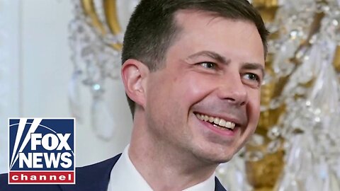 Pete Buttigieg raises eyebrows after bizarre reaction with reporter