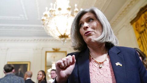 Sen. Ernst: Senate Race for GOP Control Tighter Than House Battle