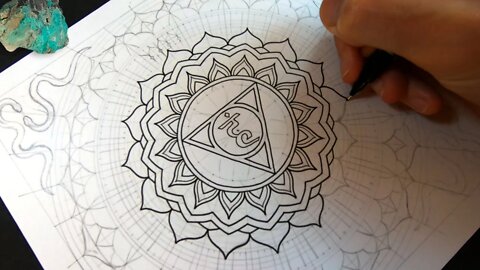 Drawing a Vishuddha Mandala and Talking About Trust