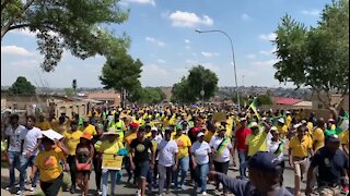 SOUTH AFRICA - Johannesburg - Soweto Eskom protest - Video (vm8)
