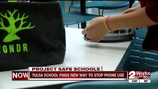 Tulsa school finds new way to stop phone use
