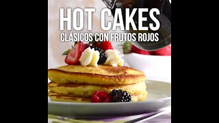 Classic Hot Cakes with Red Fruits