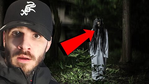 TERRIFYING GHOST VIDEOS YOU REALLY SHOULDN'T WATCH AT NIGHT !!