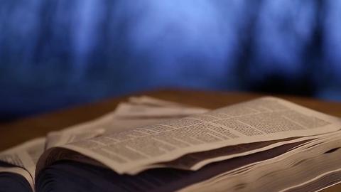 Kentucky Allows Bible Classes In Public Schools