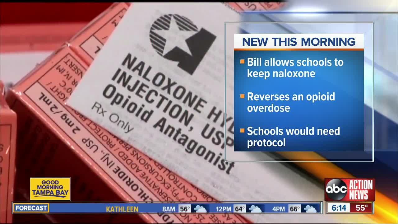 Florida bill would let schools keep, administer naloxone