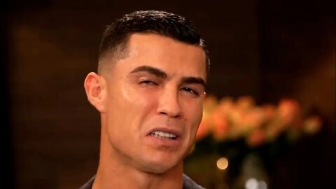 'THEY ARE NOT MY FRIENDS!' | Cristiano Ronaldo on why be BLANKED Gary Neville, SLAMS Wayne Rooney